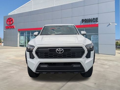 New 2025 Toyota Tacoma TRD Off-Road image 9