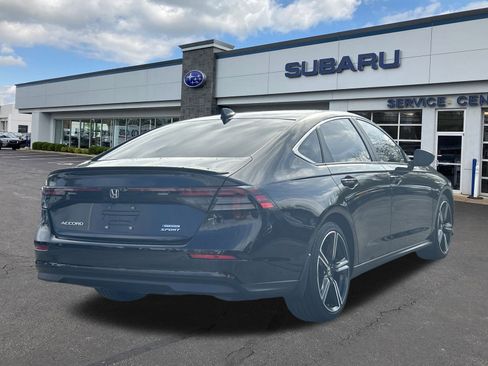 Used 2023 Honda Accord Sport image 7