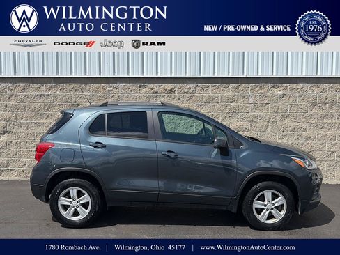 Used 2022 Chevrolet Trax LT w/ Driver Confidence Package AWD/4WD image 1