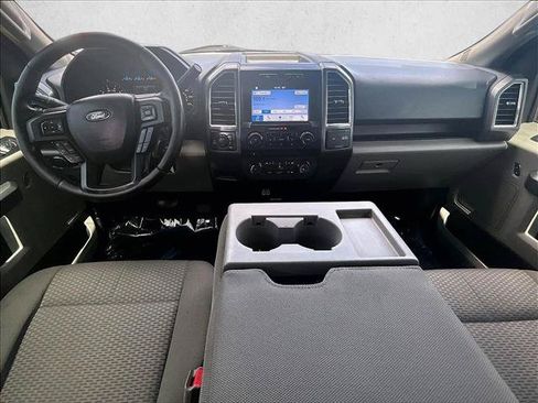 Used 2017 Ford F150 XLT w/ Equipment Group 302A Luxury AWD/4WD image 14
