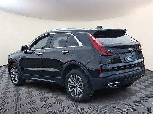 Used 2024 Cadillac XT4 Premium Luxury AWD/4WD image 5