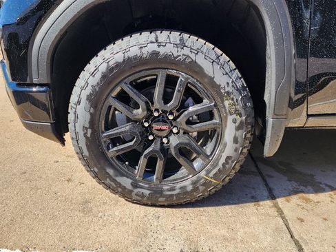 New 2026 GMC Sierra 1500 Elevation image 51