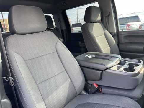 Used 2022 Chevrolet Silverado 2500 LT w/ Convenience Package image 14