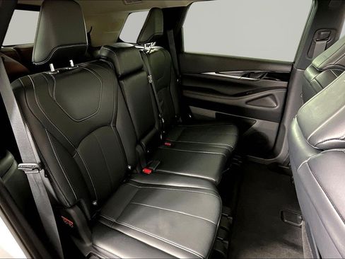Used 2023 INFINITI QX60 Pure FWD image 25