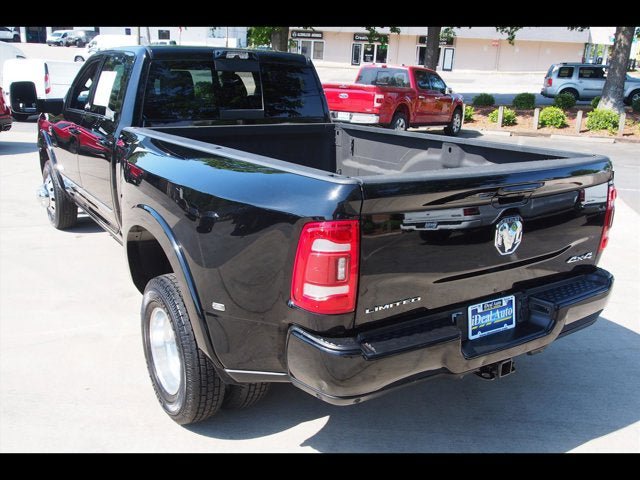 Used 2024 RAM 3500 Limited AWD/4WD image 3