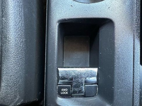 Used 2017 Jeep Compass Sport w/ Power Value Group AWD/4WD image 20