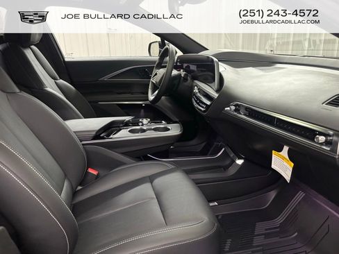 New 2026 Cadillac Lyriq V w/ LPO, Floor Liner Package image 12