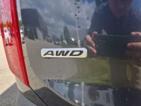 Certified 2022 Kia Telluride SX w/ SX Prestige Package AWD/4WD image 5