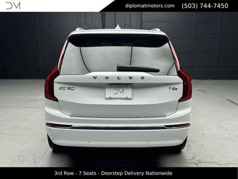 Used 2025 Volvo XC90 T8 Ultra w/ Protection Package Premier AWD/4WD image 5