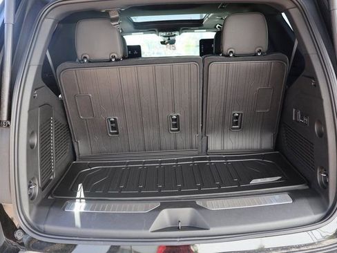 New 2026 GMC Yukon AT4 w/ AT4 Premium Plus Package AWD/4WD image 16