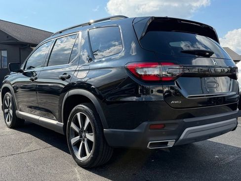 Used 2023 Honda Pilot Elite image 5
