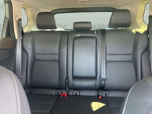 Used 2023 Nissan Rogue SL w/ SL Premium Package image 12