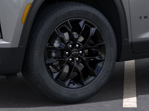 New 2026 Chevrolet Traverse LT w/ Midnight/Sport Edition image 9