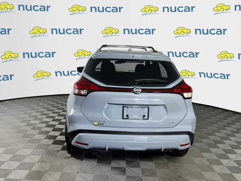 Used 2021 Nissan Kicks SV FWD image 6