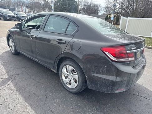 Used 2013 Honda Civic LX image 9