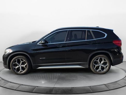 Used 2018 BMW X1 sDrive28i FWD image 2