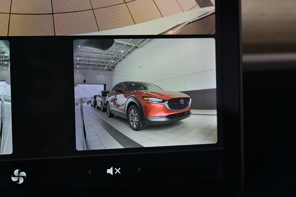 Used 2020 Tesla Model Y Long Range AWD/4WD image 31