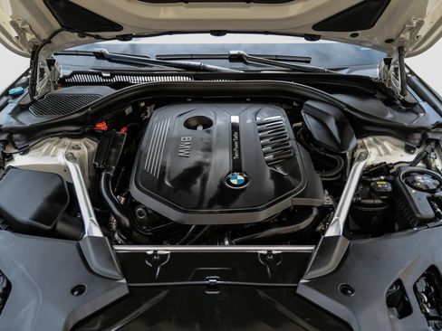 Used 2019 BMW 540i xDrive AWD/4WD image 47