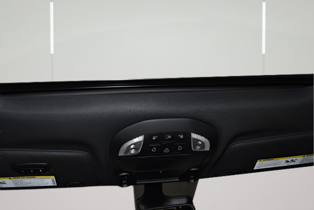 New 2026 Chrysler Pacifica Select AWD/4WD image 22