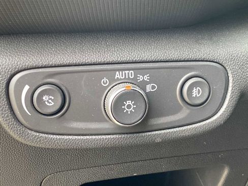 Used 2023 Chevrolet TrailBlazer LT w/ Convenience Package image 22