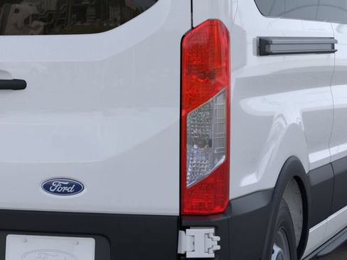 New 2026 Ford Transit 350 148 Medium Roof Wagon RWD image 21