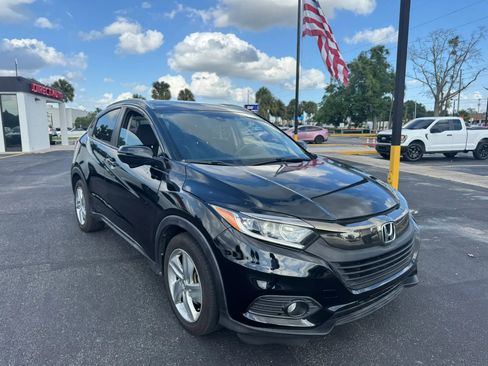 Used 2019 Honda HR-V EX image 3