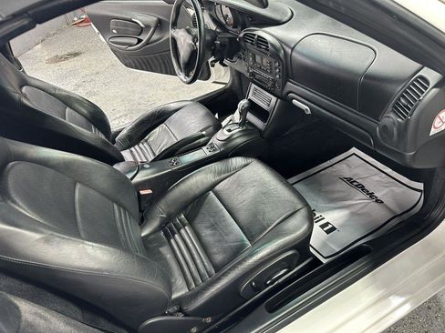 Used 2003 Porsche Boxster RWD image 27