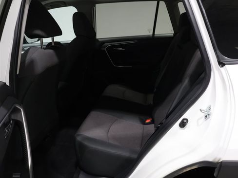 Certified 2024 Toyota RAV4 XLE image 18