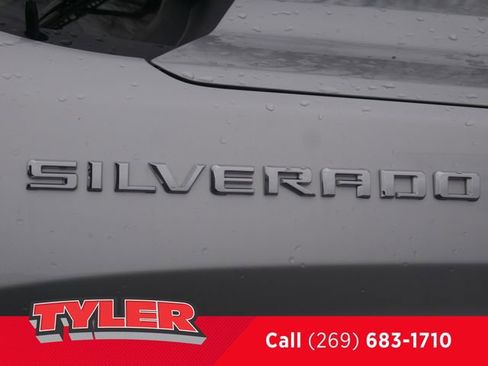 Used 2022 Chevrolet Silverado 1500 W/T w/ Trailering Package image 13