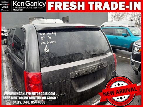 Used 2017 Dodge Grand Caravan GT image 9