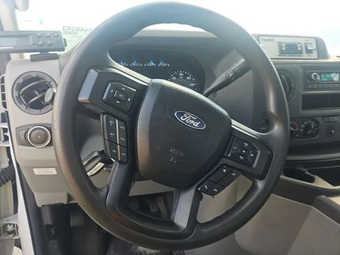 Used 2024 Ford E-350 and Econoline 350 Super Duty w/ Power Windows & Locks Group RWD image 8