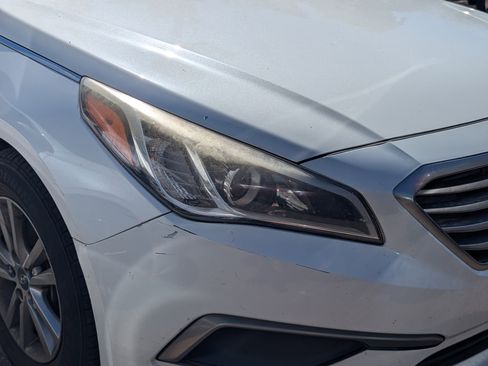 Used 2017 Hyundai Sonata SE w/ Cargo Package image 7