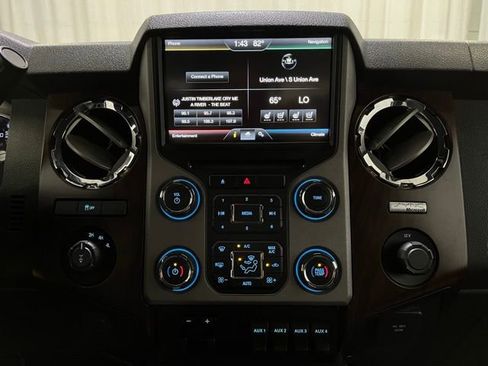 Used 2014 Ford F250 Lariat w/ Lariat Interior Package AWD/4WD image 18