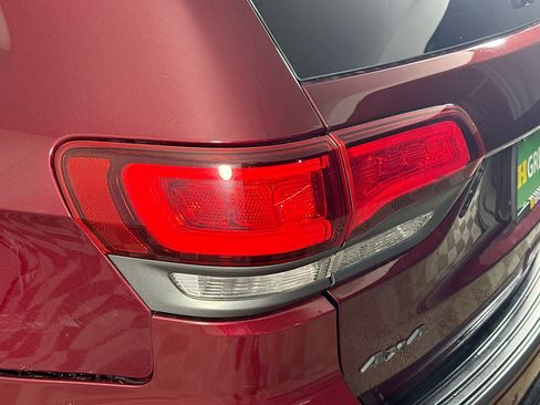 Used 2018 Jeep Grand Cherokee Trailhawk w/ Trailhawk Luxury Group image 36