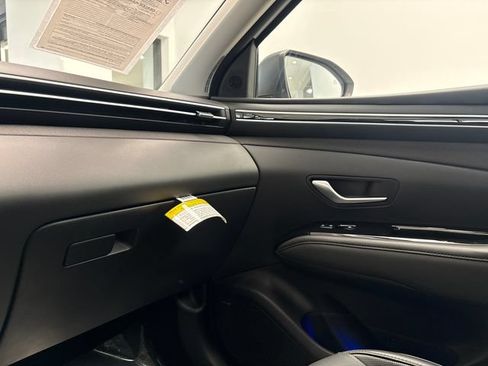 Used 2022 Hyundai Tucson Limited AWD/4WD image 22