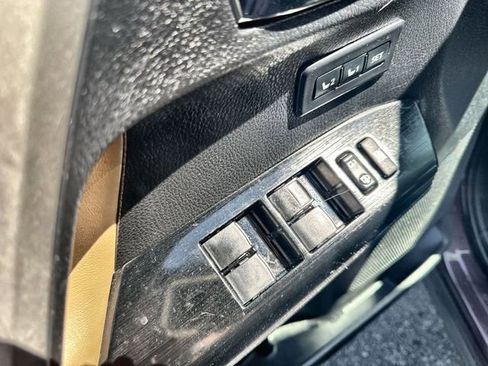 Used 2016 Toyota RAV4 Limited w/ Advanced Technology Package image 21