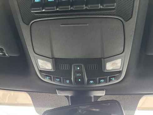 Used 2018 Ford F150 Raptor w/ Equipment Group 802A Luxury image 22