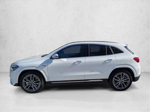 New 2026 Mercedes-Benz GLA 35 AMG 4MATIC image 5