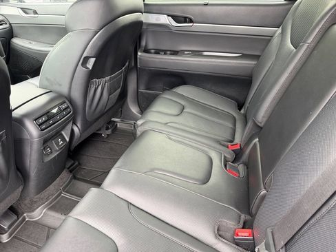 Used 2024 Hyundai Palisade SEL AWD/4WD image 16