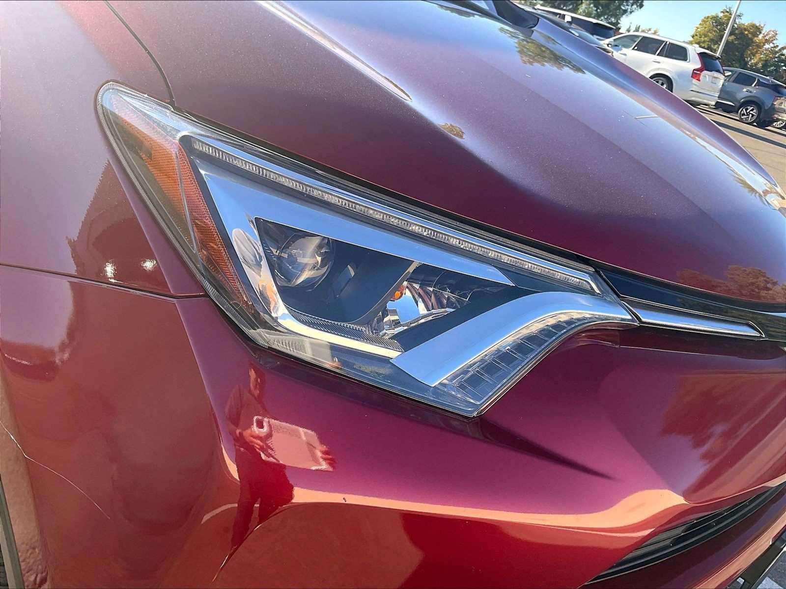 Used 2018 Toyota RAV4 Limited w/ Advanced Technology Package AWD/4WD image 29