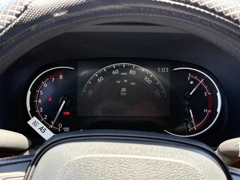 Used 2025 Toyota RAV4 XLE w/ Convenience Package FWD image 12