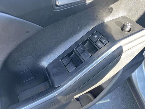 Used 2024 Toyota Highlander XSE image 29