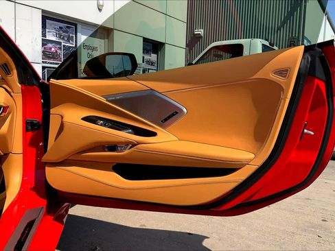 Used 2020 Chevrolet Corvette Stingray Premium Cpe w/ 3LT Preferred Equipment Group image 18