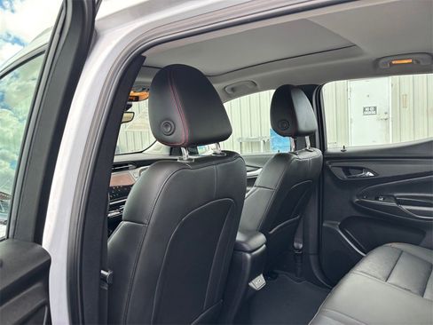 Used 2023 Chevrolet Bolt EUV Premier w/ Sun & Sound Package image 29