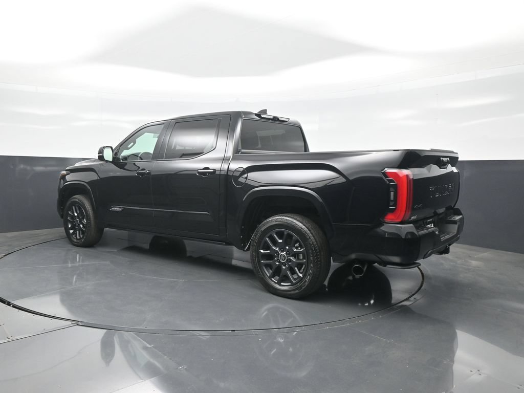 Used 2024 Toyota Tundra Platinum AWD/4WD image 5