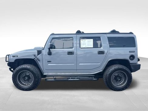 Used 2003 HUMMER H2 w/ Preferred Equipment Group AWD/4WD image 2