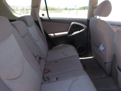 Used 2007 Toyota RAV4 2WD V6 image 11