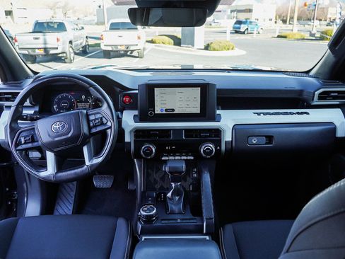 Used 2024 Toyota Tacoma TRD Off-Road image 30