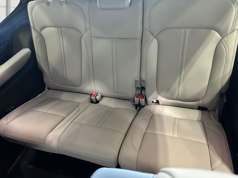New 2026 Jeep Grand Wagoneer Limited AWD/4WD image 33