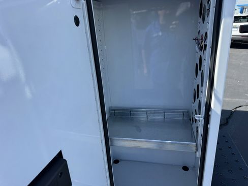 New 2025 Chevrolet Express 3500 w/ Power Convenience Package image 20